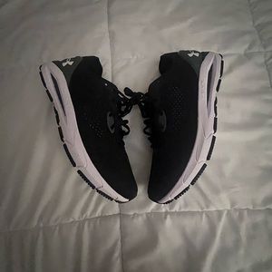 UA HOVR Sonic 5 Running Shoes (New)